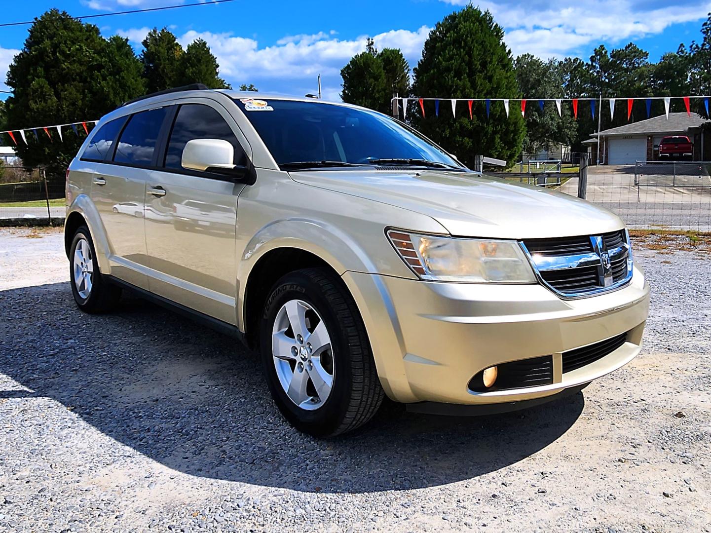 2010 Biege Dodge Journey SXT (3D4PG5FV1AT) with an 3.5L V6 SOHC 24V engine, 6-Speed Automatic transmission, located at 18001 Kellogg Rd, Saucier, MS, 39574, (228) 832-1441, 39.421459, -76.641457 - THIRD ROW !! 2010 DODGE JOURNEY SXT – It's A CARFAX Well-Maintained Vehicle! – CARFAX GREAT-VALUE Vehicle! – DODGE Strong! - V6! 3.5L SOHC 24V – Runs GREAT - Just Serviced! – AUTOMATIC Transmission – Ice COLD A/C with Rear Controls – AM // FM // - Photo#1